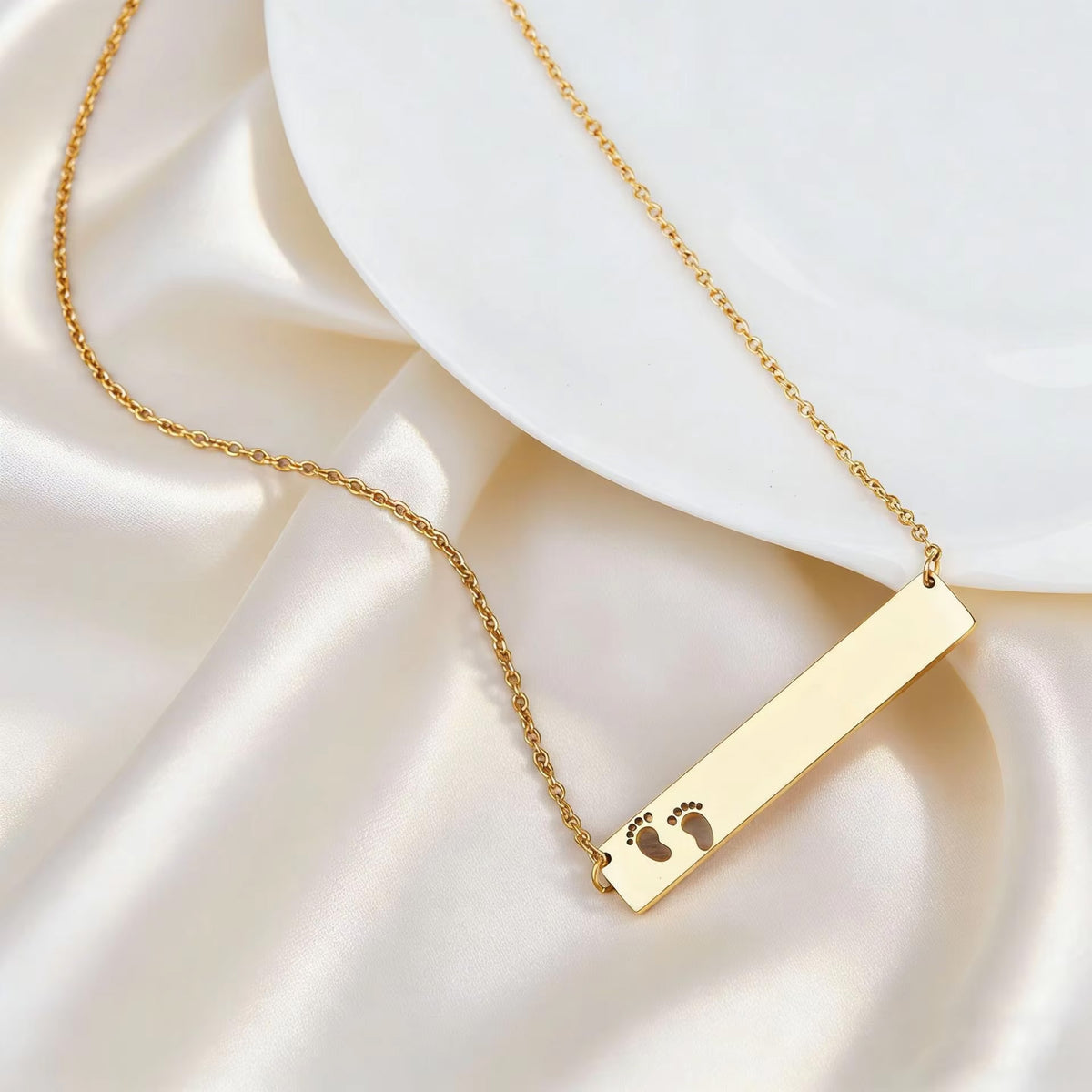 Little Feet Bar Pendant Necklace